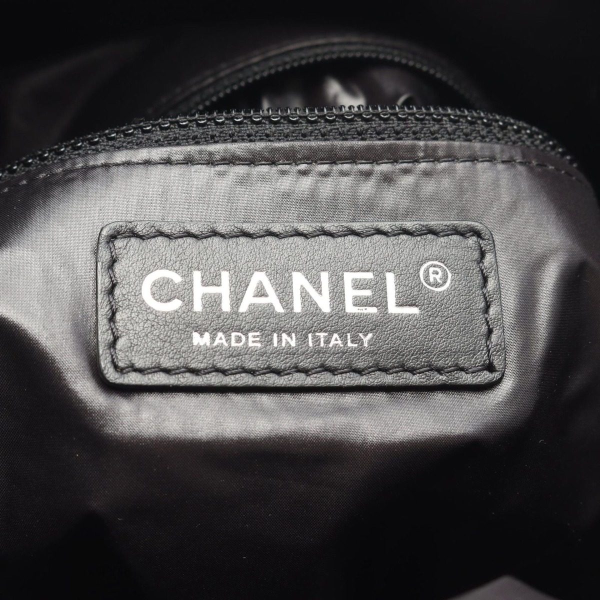 Chanel Shoulder Bag Embroidery Drawstring Navy Black Wool Leather — view 4