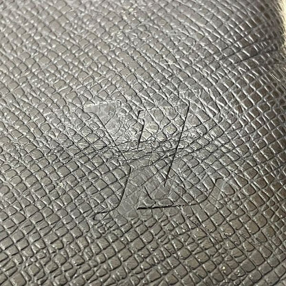 Louis Vuitton Taiga Sacha M32712 Bag Shoulder Bag Men's