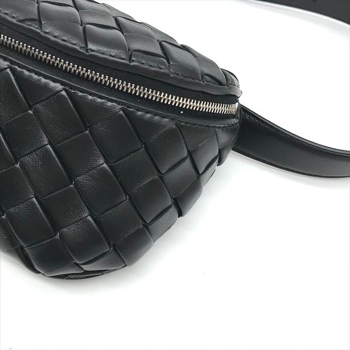 Bottega Veneta Belt Bag Waist Pouch Bag With Key Ring Black