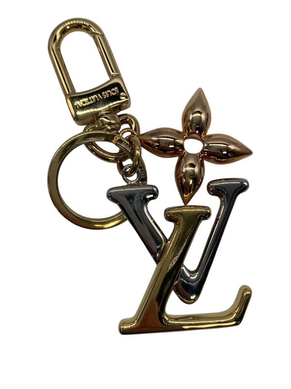 1424 Louis Vuitton M68449 Key Holder - LV New Wave