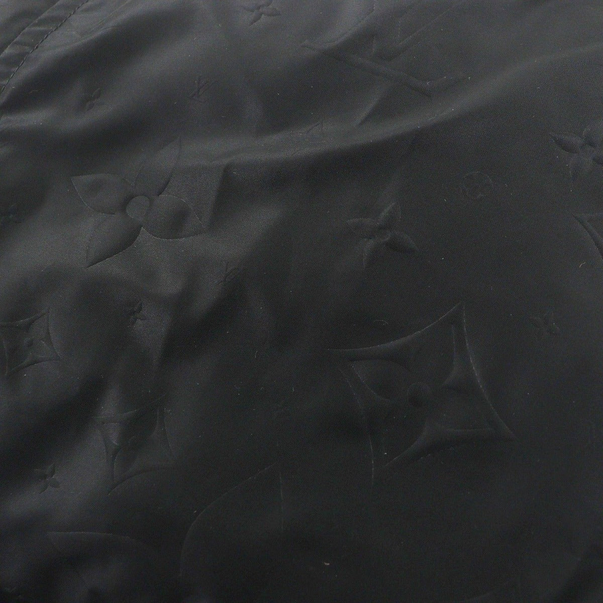 Louis Vuitton Monogram Reversible Wzip Down Jacket Black 50 — view 5