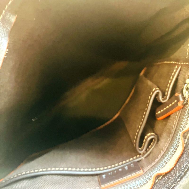 Celine Macadam Shoulder Bag : A2114