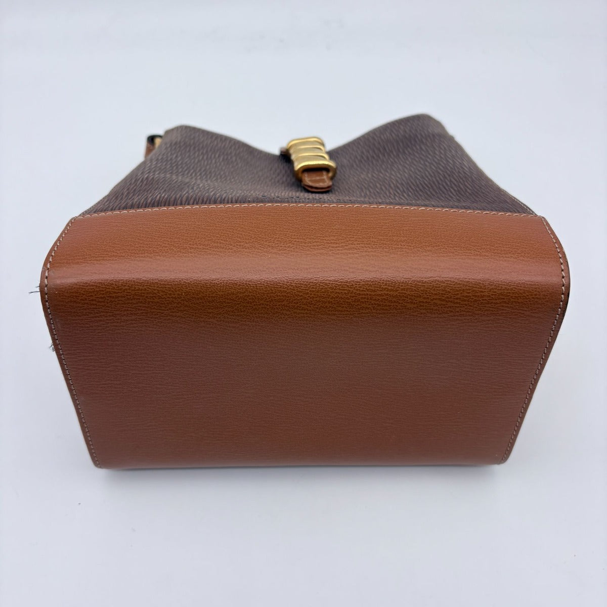 Loewe Velasquez Shoulder Bag Logo — view 6