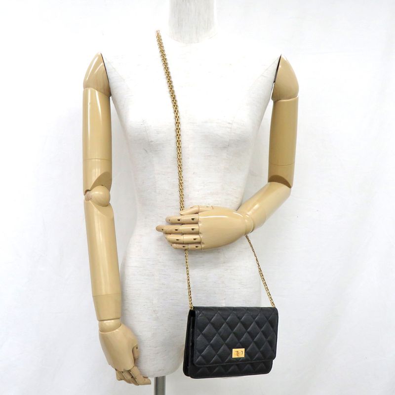 Chanel Matelasse 2.55 Chain Wallet Aged Calfskin Antique Gold Hardware