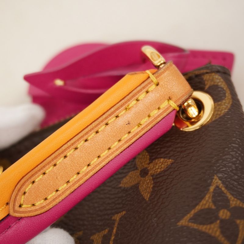 Louis Vuitton Shoulder Bag Monogram Loretta M44053 Hot Pins Cles Deuce