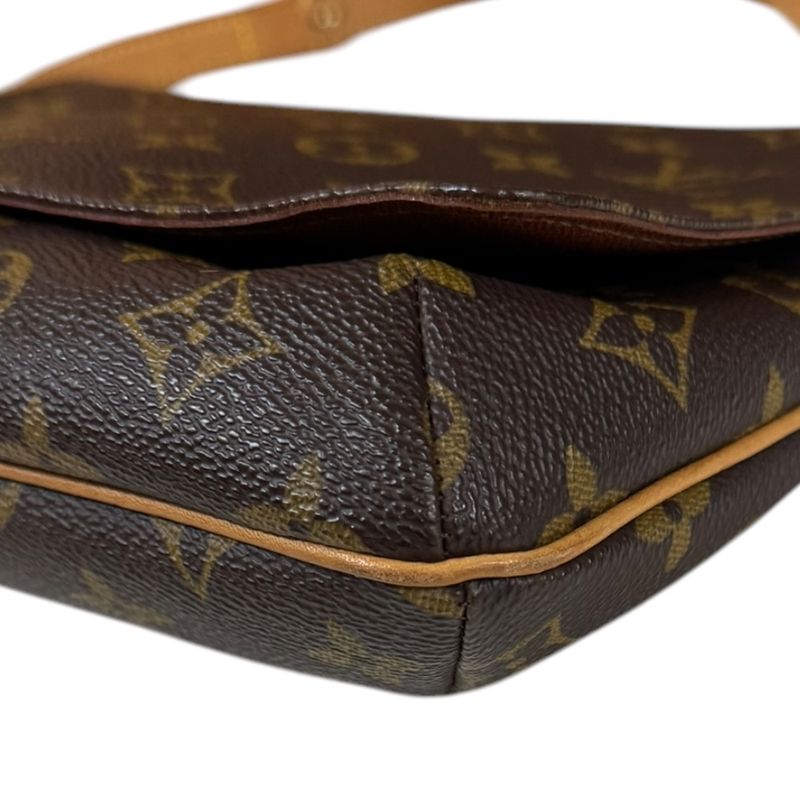 Louis Vuitton Musette Tango Short Monogram Shoulder Bag Monogram Canvas M51257