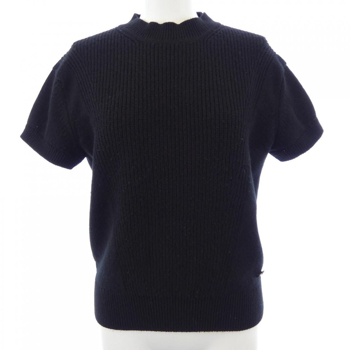 Hermes Canadian Button Knit Top
