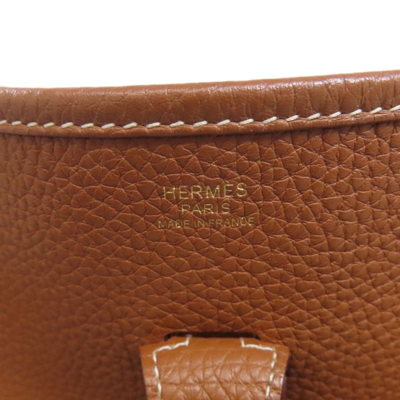 Hermes Evelyn 3 PM Gold Hardware Shoulder Bag Taurillon Women