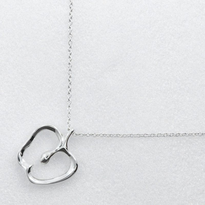 Tiffany & Co Apple Elsa Peretti 925 Silver Ladies 3g Necklace