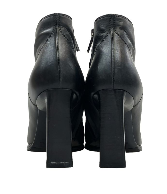 Fendi Short Boots Women Size 36 (M) Fendi