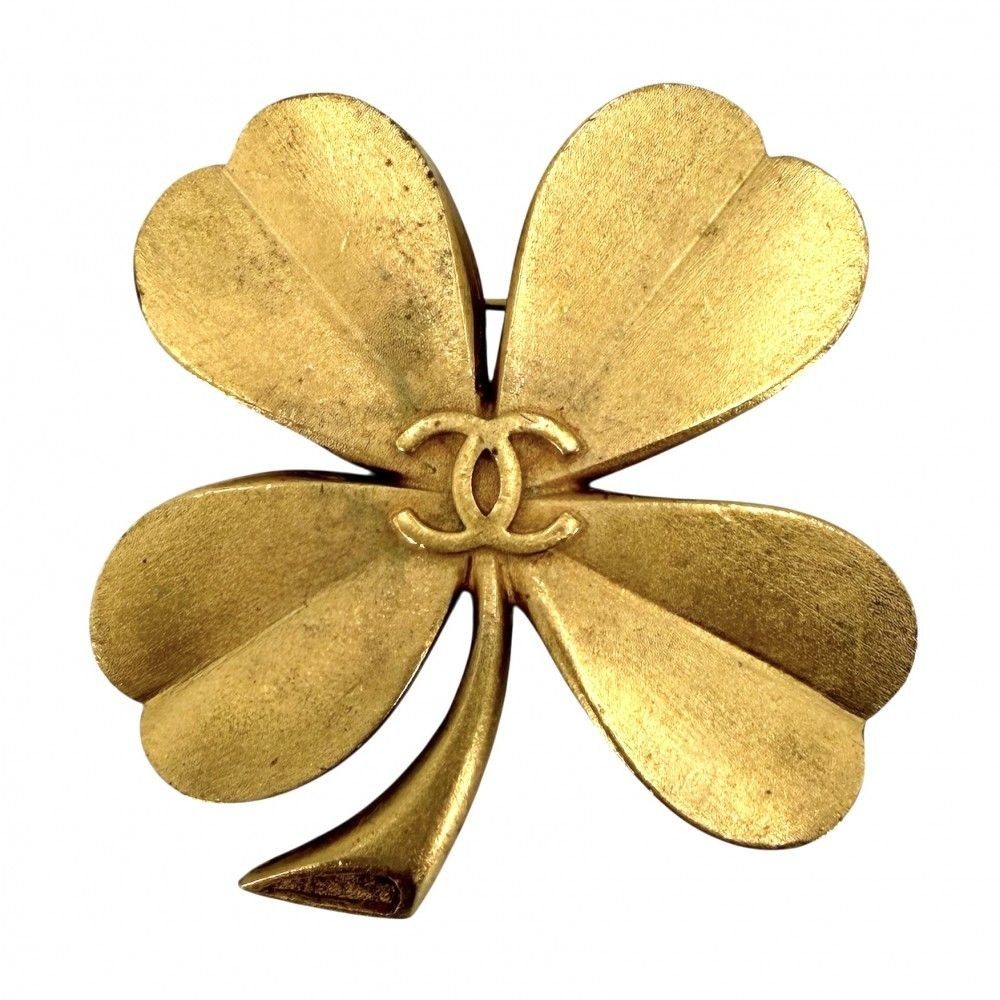 Chanel Brooch CC Logo Clover Vintage Gold Plated