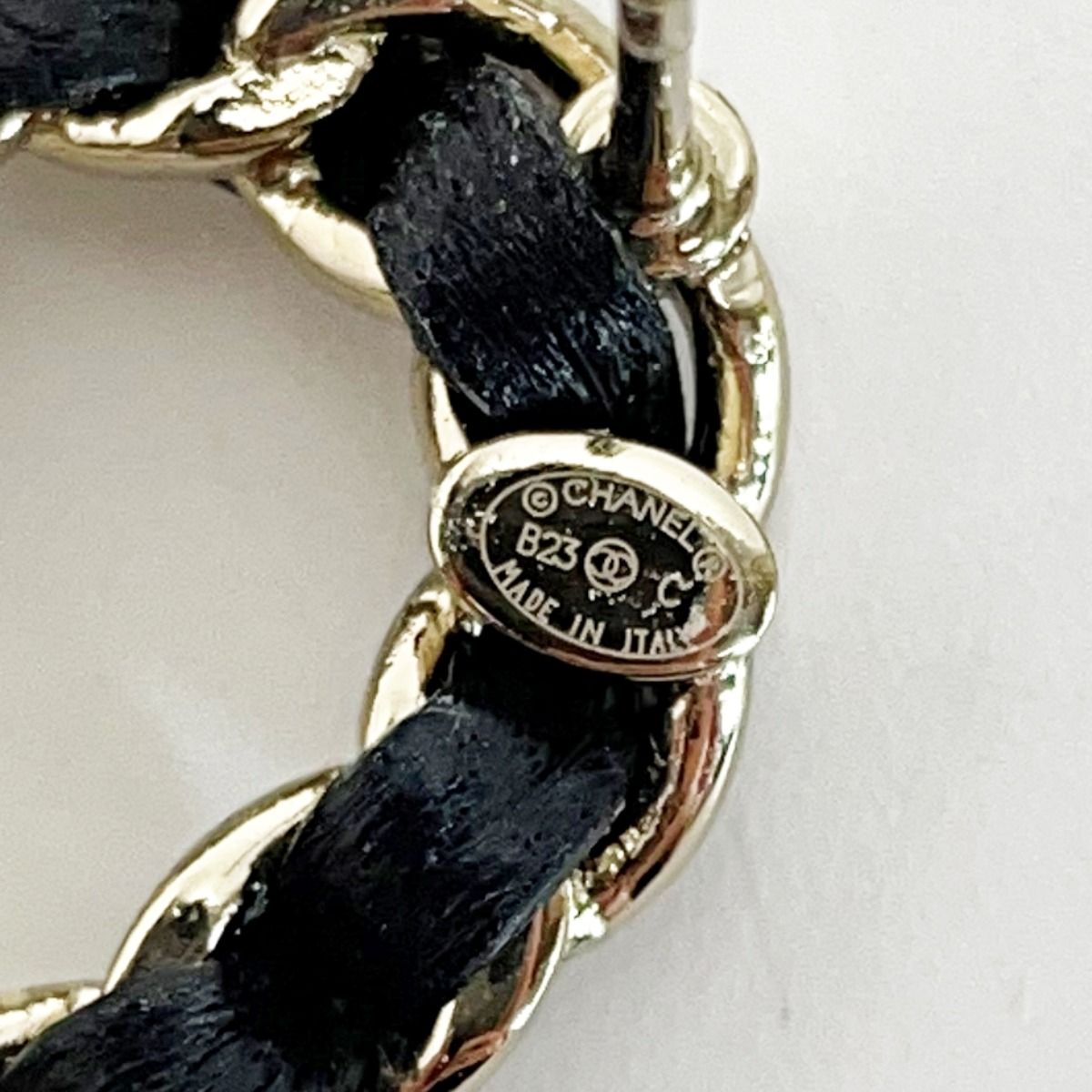 Chanel Earrings B23c Gold X White Bag Motif Coco Mark Matelasse Women's