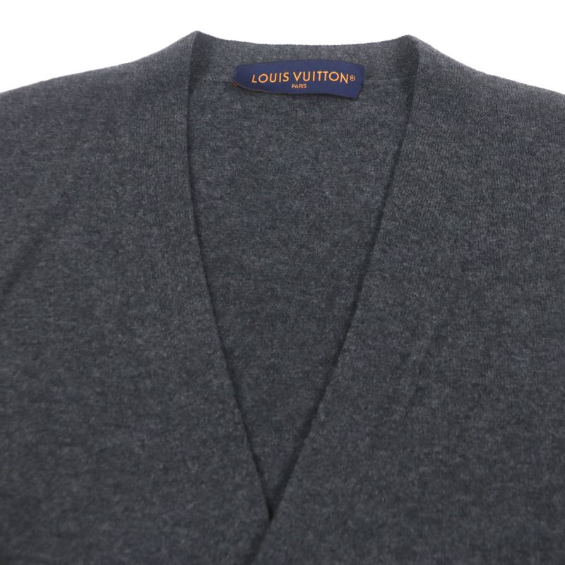  Louis Vuitton 23SS 1aatly Wool Cashmere Monogram Mix Logo Button V-neck Knit