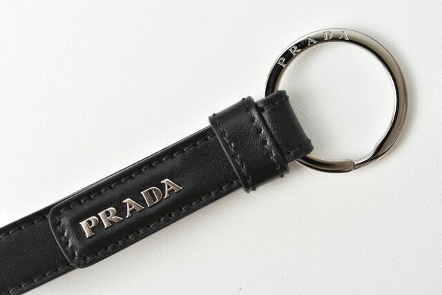 Prada Key Ring Key Holder Bag Charm Prada Logo 2pp154 070 F0002 NERO Black