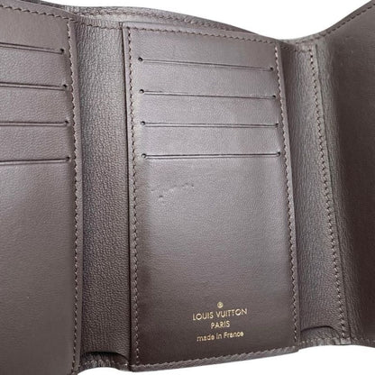 Louis Vuitton Trifold Wallet Portefeuille Capucines Compact M62159 Taurillon