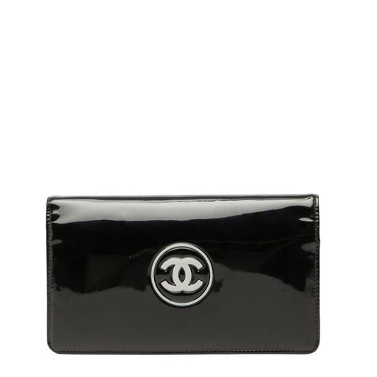 Chanel CC Logo Makeup Black Enamel