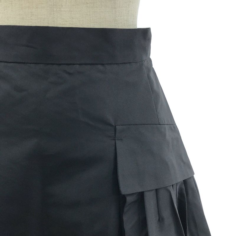 Prada - Side Pockets Tucked Flared Long Skirt - 38 - Black - Women