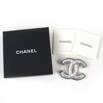 Chanel CC Logo Brooch Silver — view 2