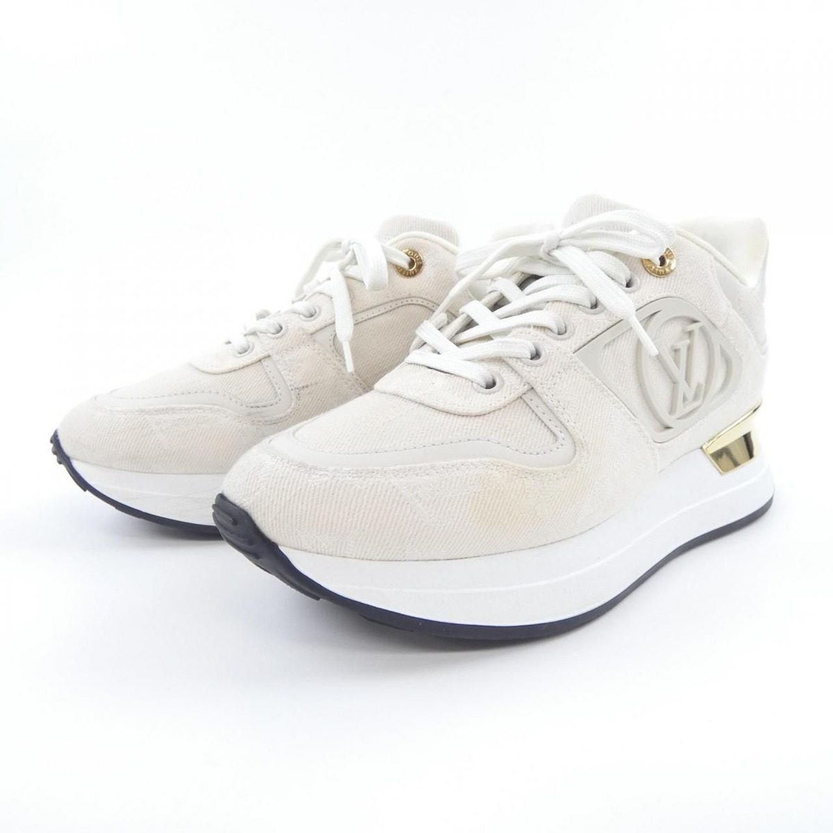 Louis Vuitton Neo Run Away Sneakers — view 3