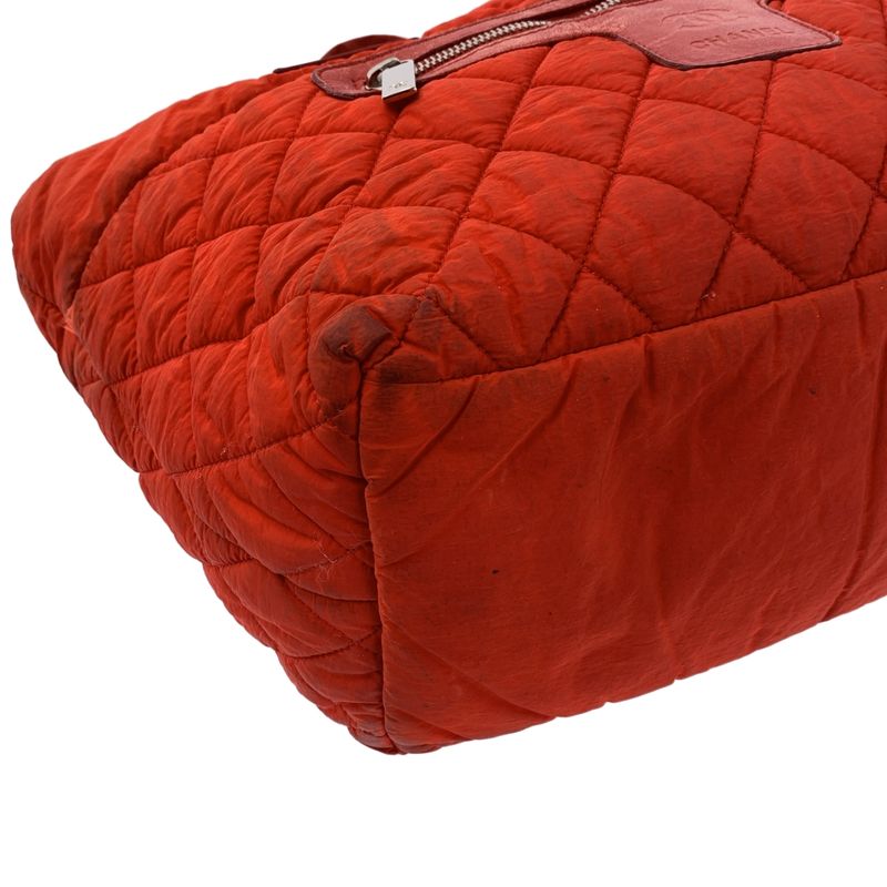 Chanel Leather Coco Cococoon Leather Paneled Coco Mark Quilted Hand Tote Bag