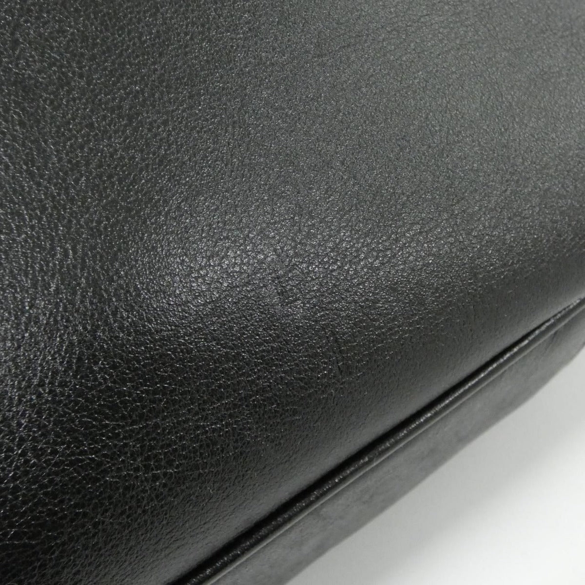 Gucci Diana Uaaay Shoulder Bag — view 5