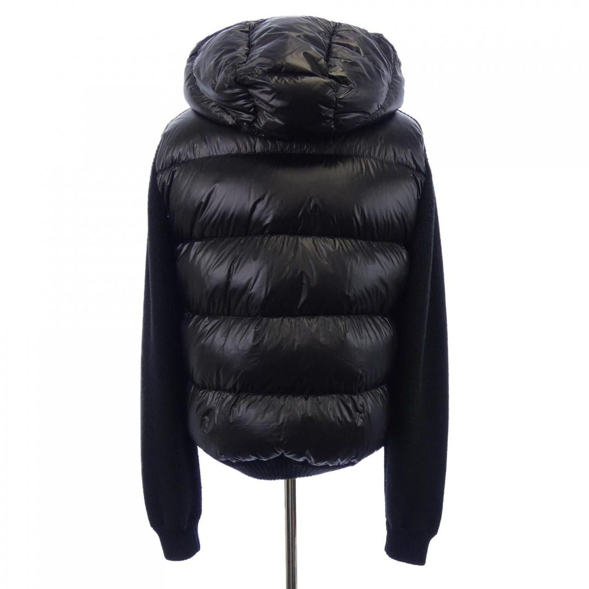 Moncler Down Jacket Black — view 2