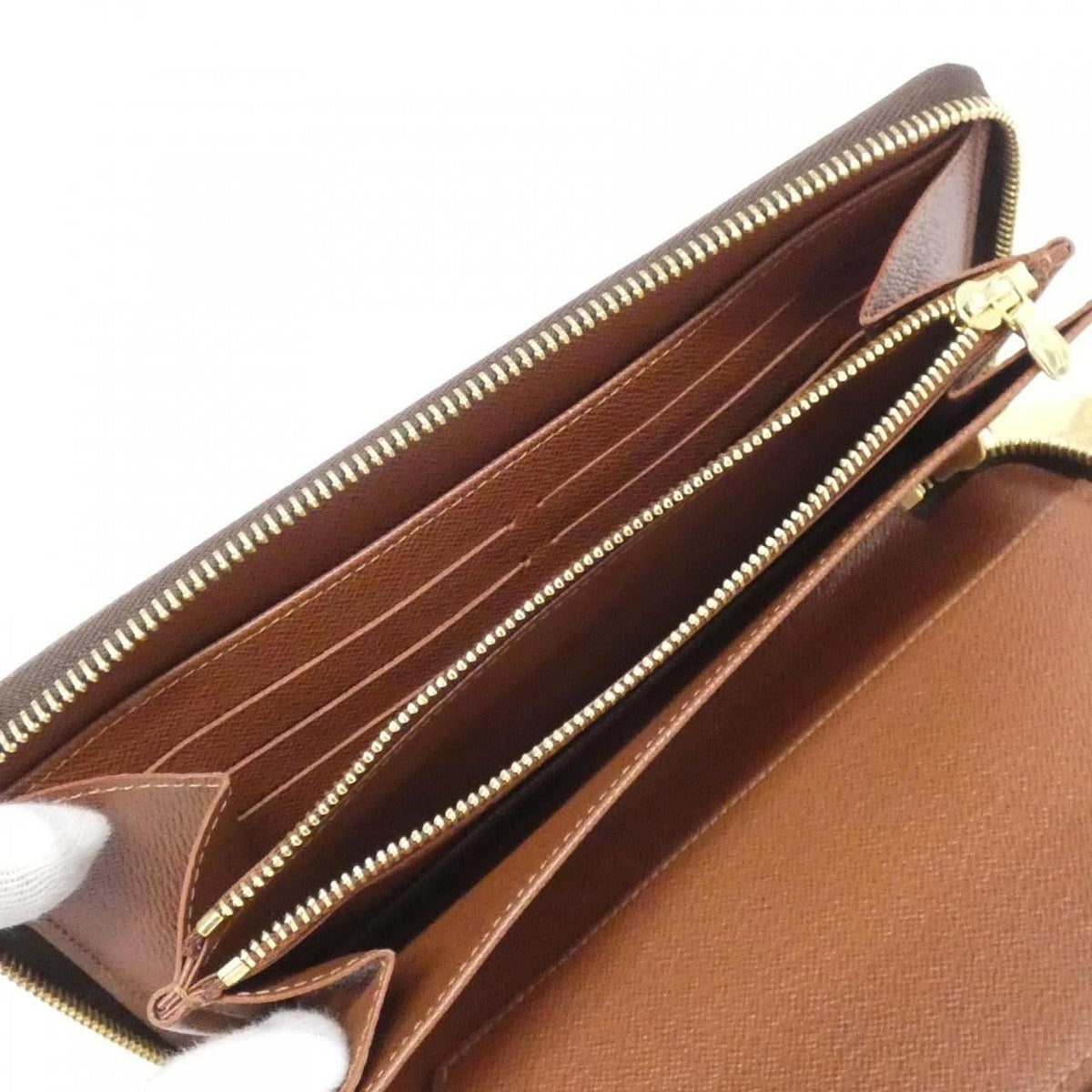 Louis Vuitton Monogram Zippy Wallet — view 6
