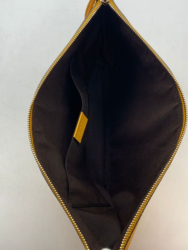 1573 Gucci Clutch Bag 376858 Yellow Fringe Bamboo Preowned Second Bag