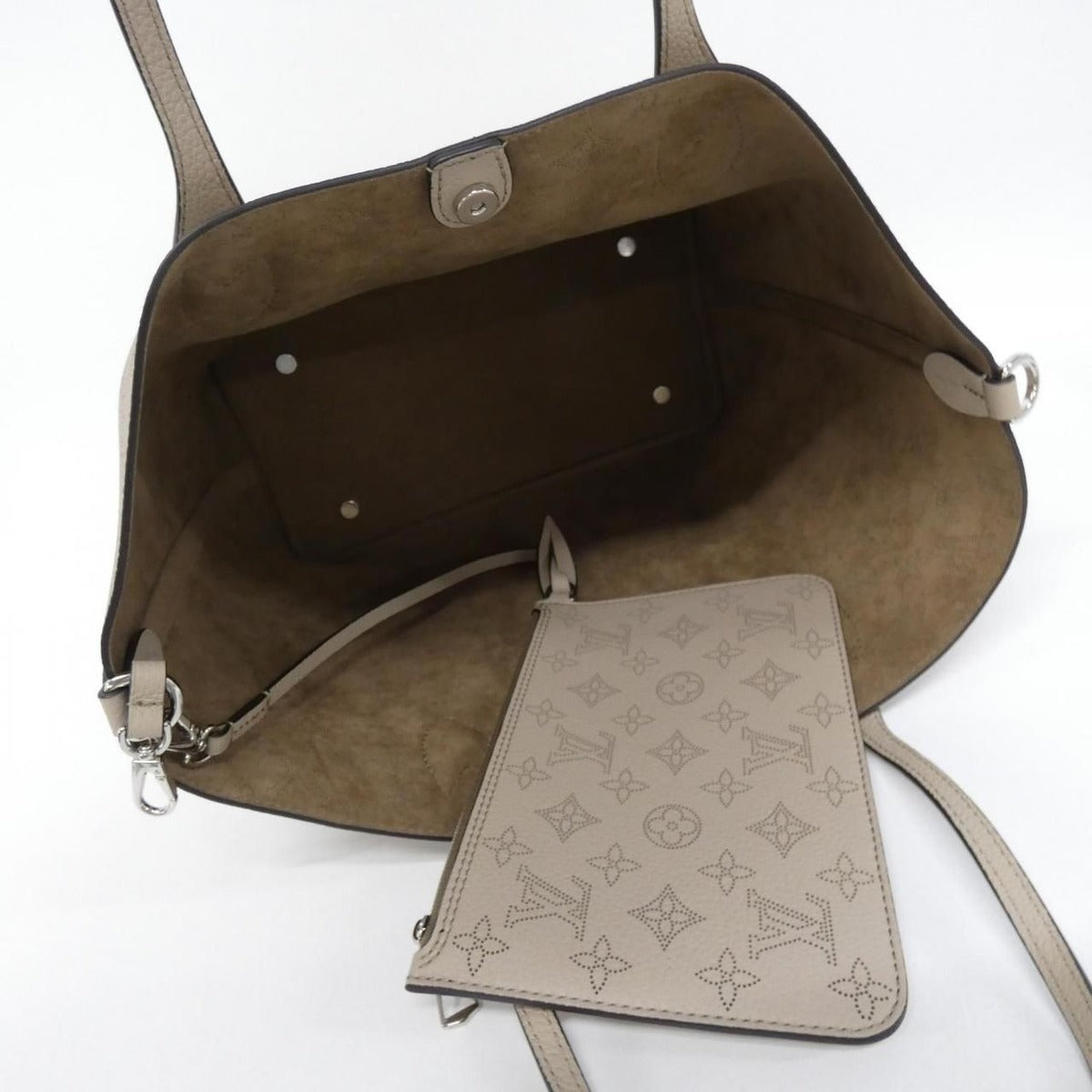 Louis Vuitton Mahina Blossom MM Bag — view 4