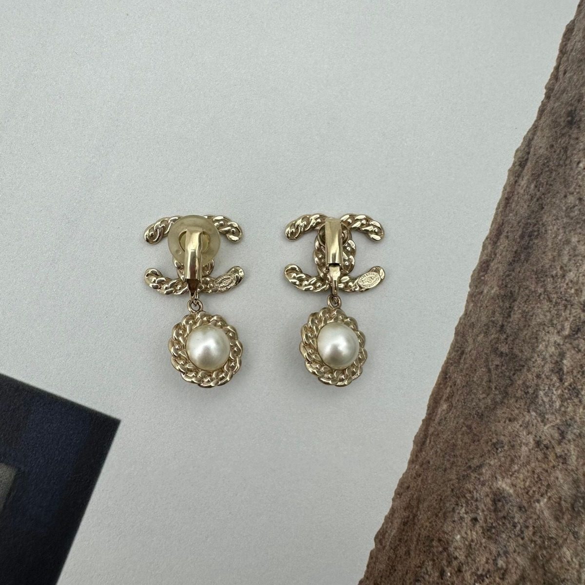 Chanel CC Logo Line Stone Pearl Earrings Gold — view 2