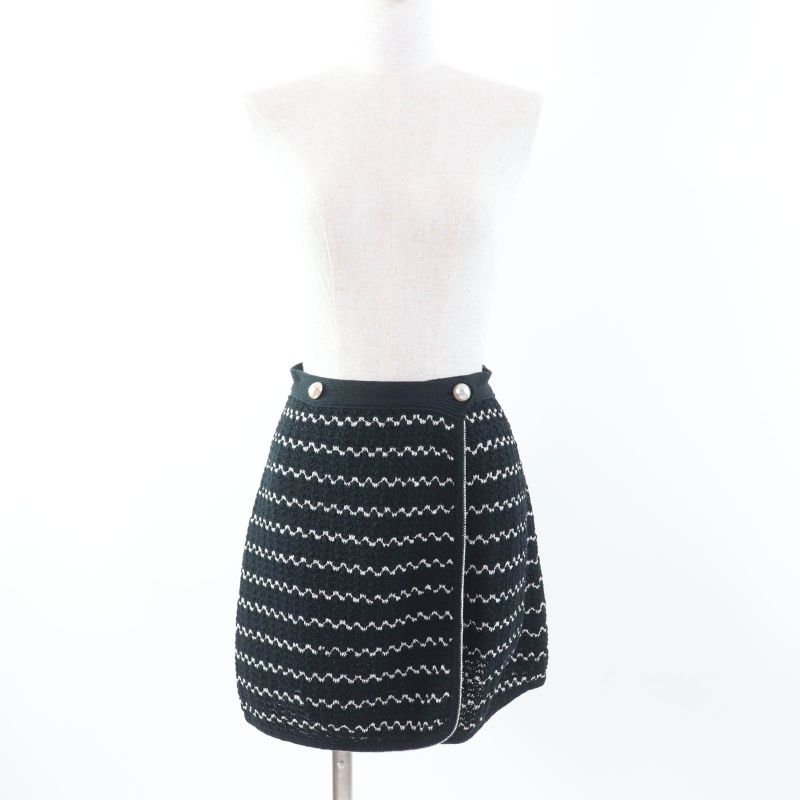 CHANEL P49277 Trapezoidal Wrap Skirt With Coco Mark Buttons Black White 34 Made