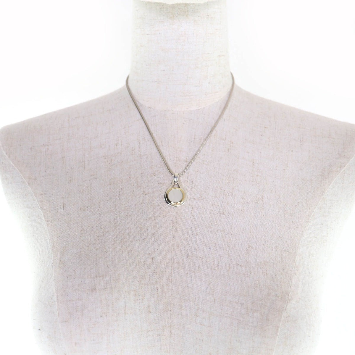 Tiffany & Co Vintage 925 18K Mother of Pearl Combination Necklace — view 3