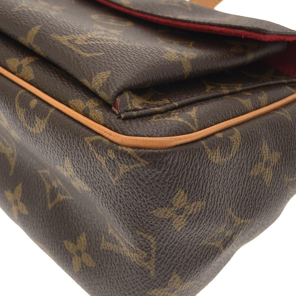 Louis Vuitton Monogram Viva-Cite PM Shoulder Bag — view 3