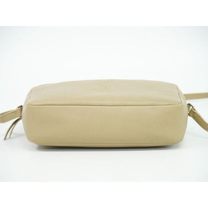 Saint Laurent Lou Shoulder Bag Pochette Camera Leather Beige — view 4