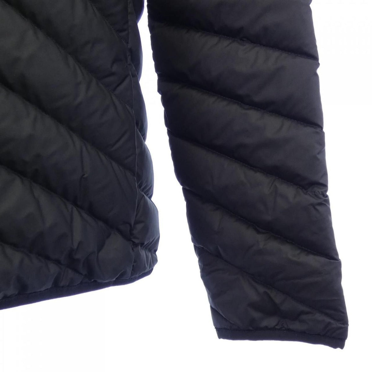 Hermes Clou de Selle Down Jacket — view 7