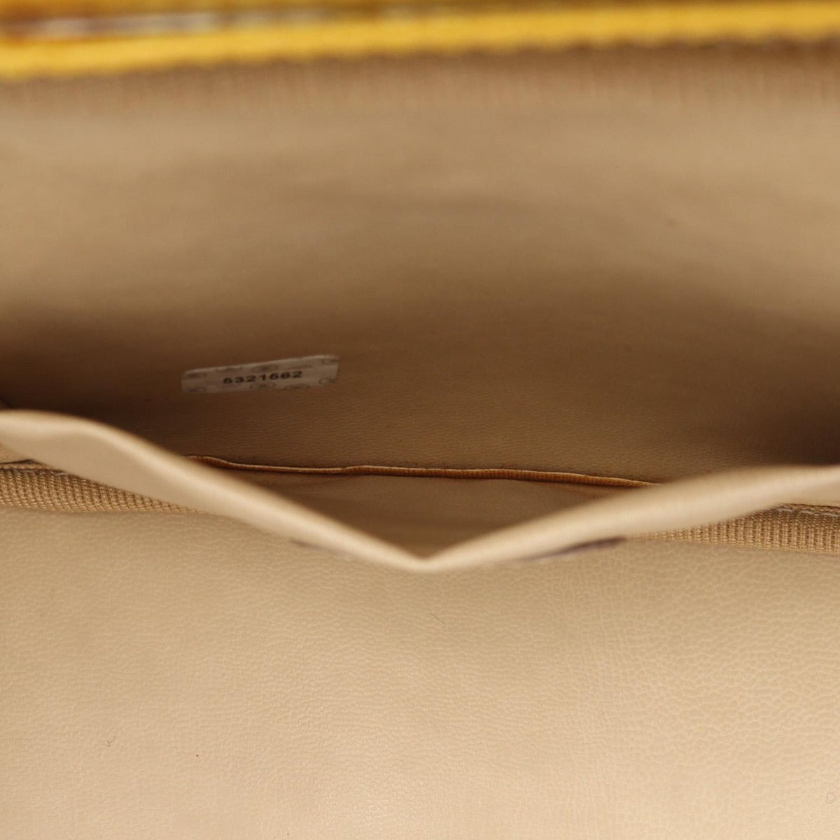 Chanel Handbag CC Logo Yellow Leather Side — view 6