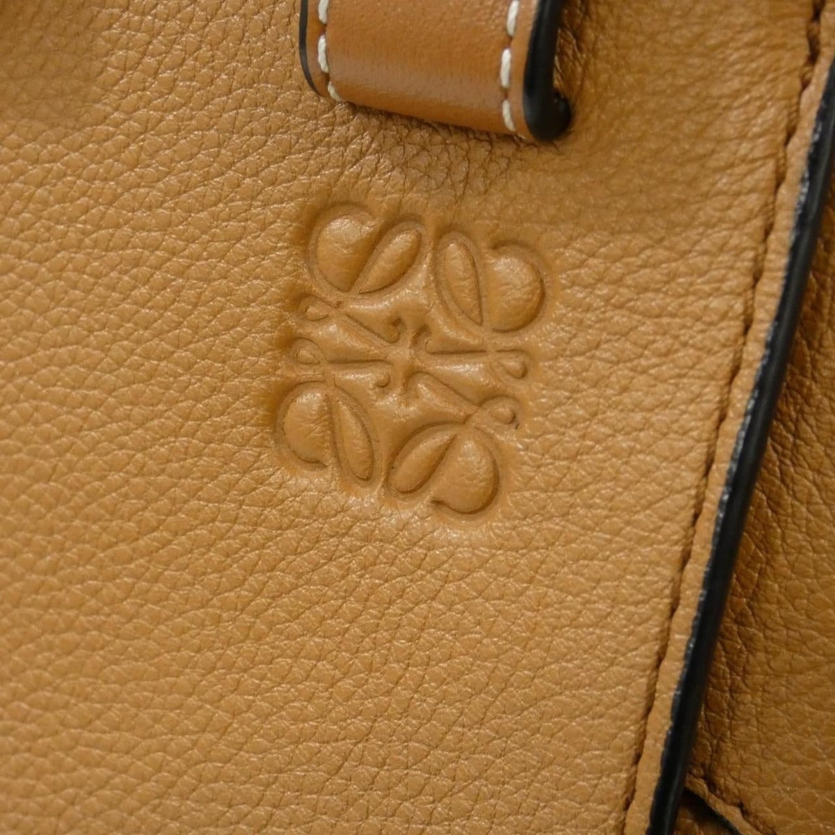 Loewe Hammock Drawstring Small 314 12 Shoulder Bag Light Caramel — view 4
