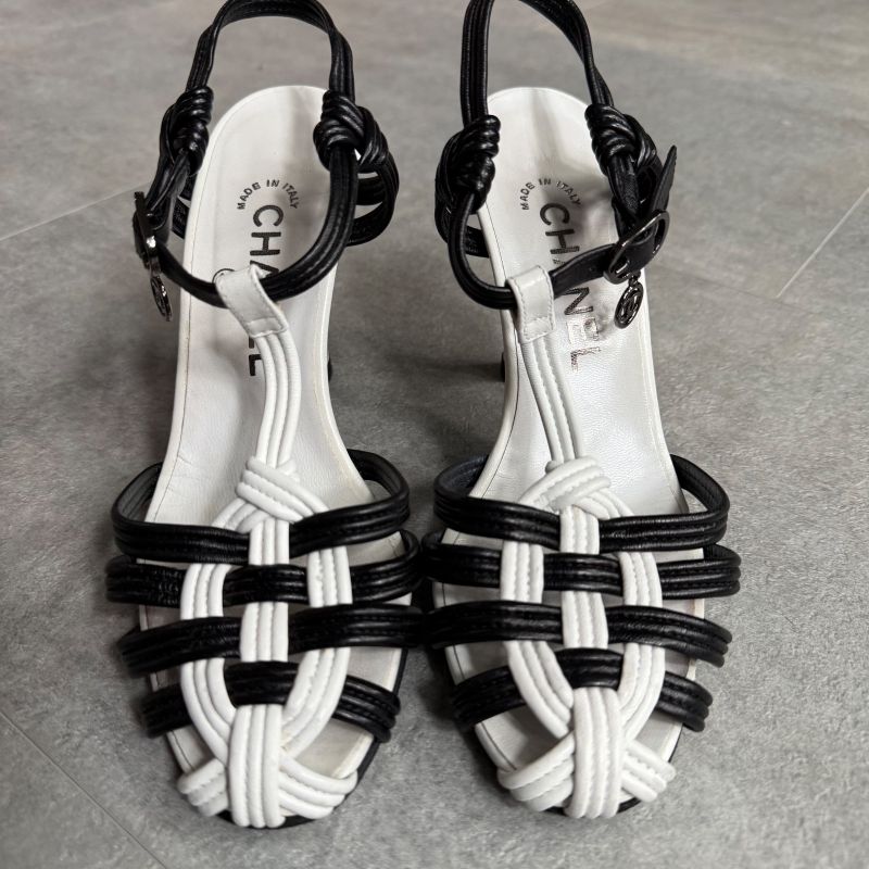 Chanel Coco Mark Charm Braided Leather Sandals Black White Bicolor 35 22cm