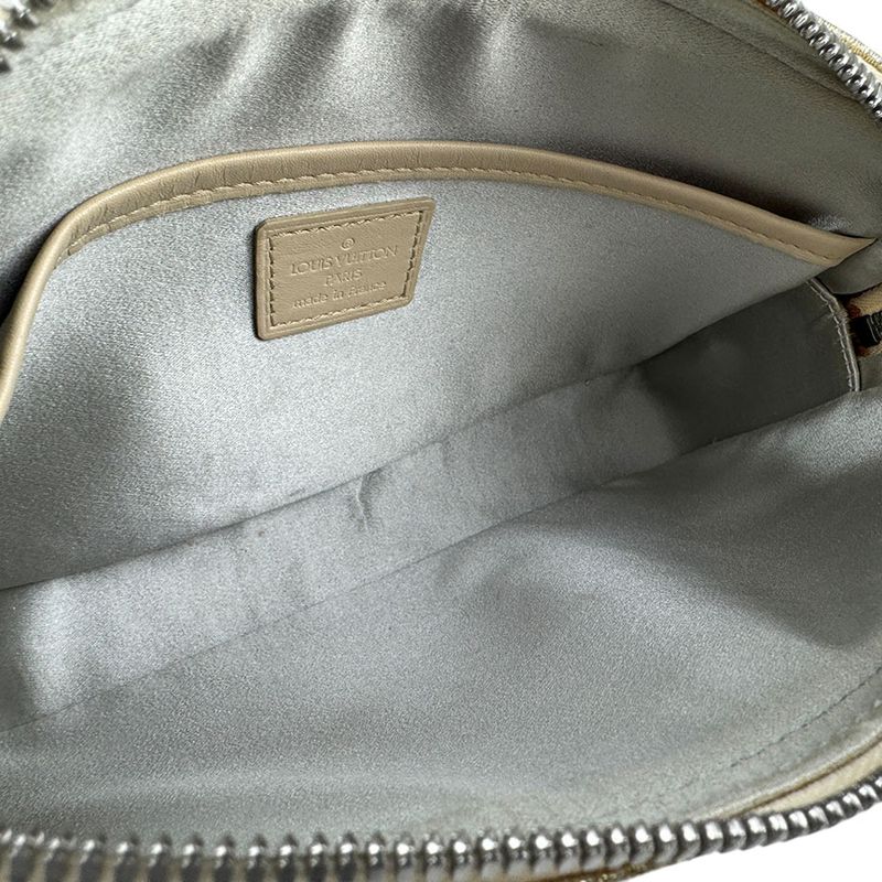 Louis Vuitton Handbag Monogram Shine Mckenna M92362