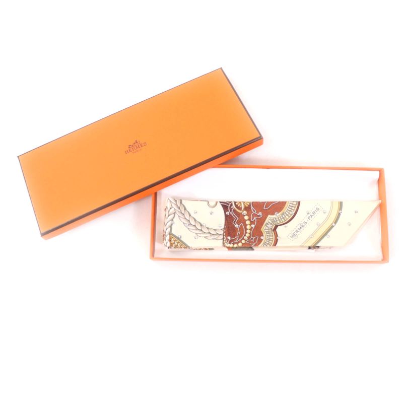 Hermes Grand Apparat Horse In Full Dress 100% Silk Creme/cuir/dore Silver