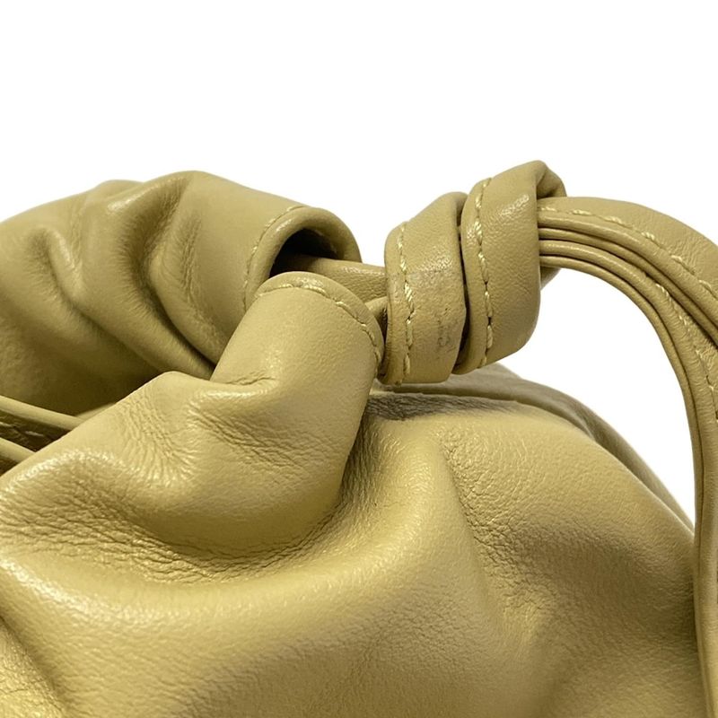 Bottega Veneta Shoulder Bag The Valve Beige Drawstring Shape / Detachable Strap