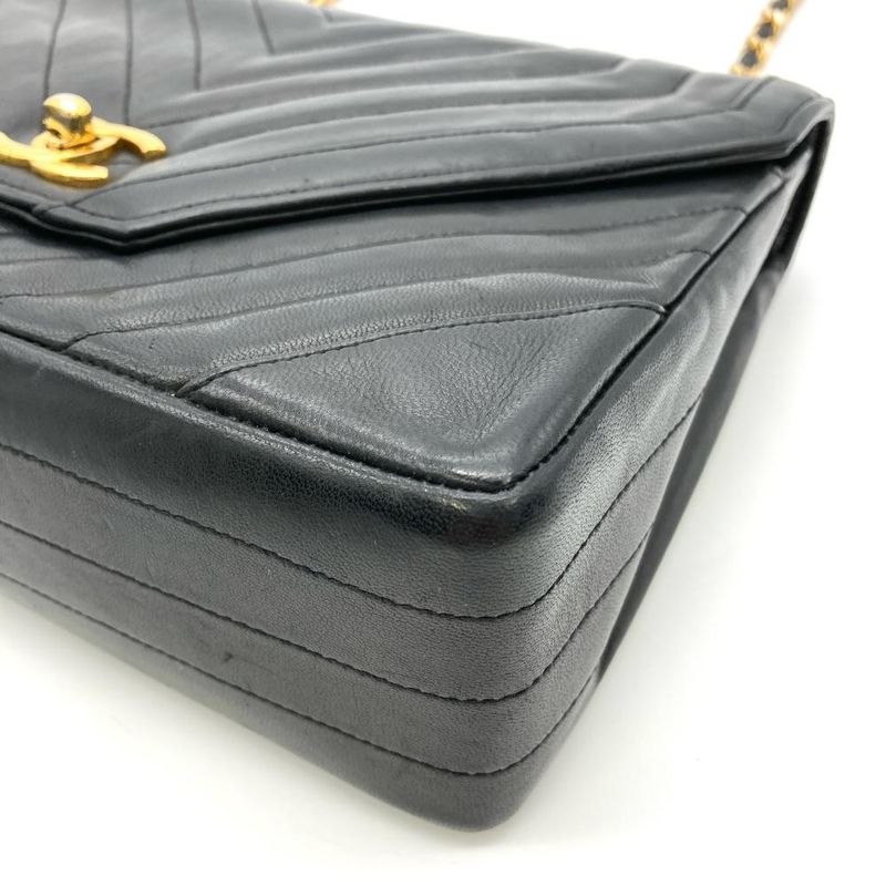 Chanel V-stitch Flap Shoulder Bag Lambskin Black