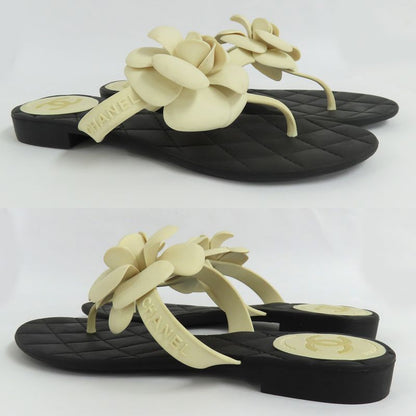 Chanel Camellia Beach Sandals Flat Heel 35 Black White Rubber Thong