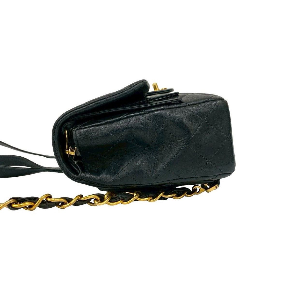 Chanel Box and Quilted CC Logo Lambskin Leather — view 5