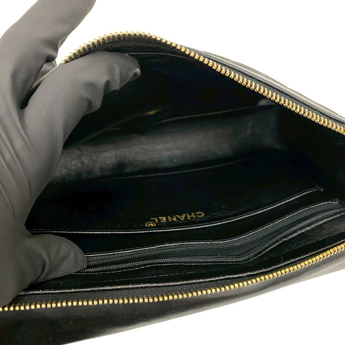 Chanel Box and Quilted CC Logo Lambskin Leather — view 9