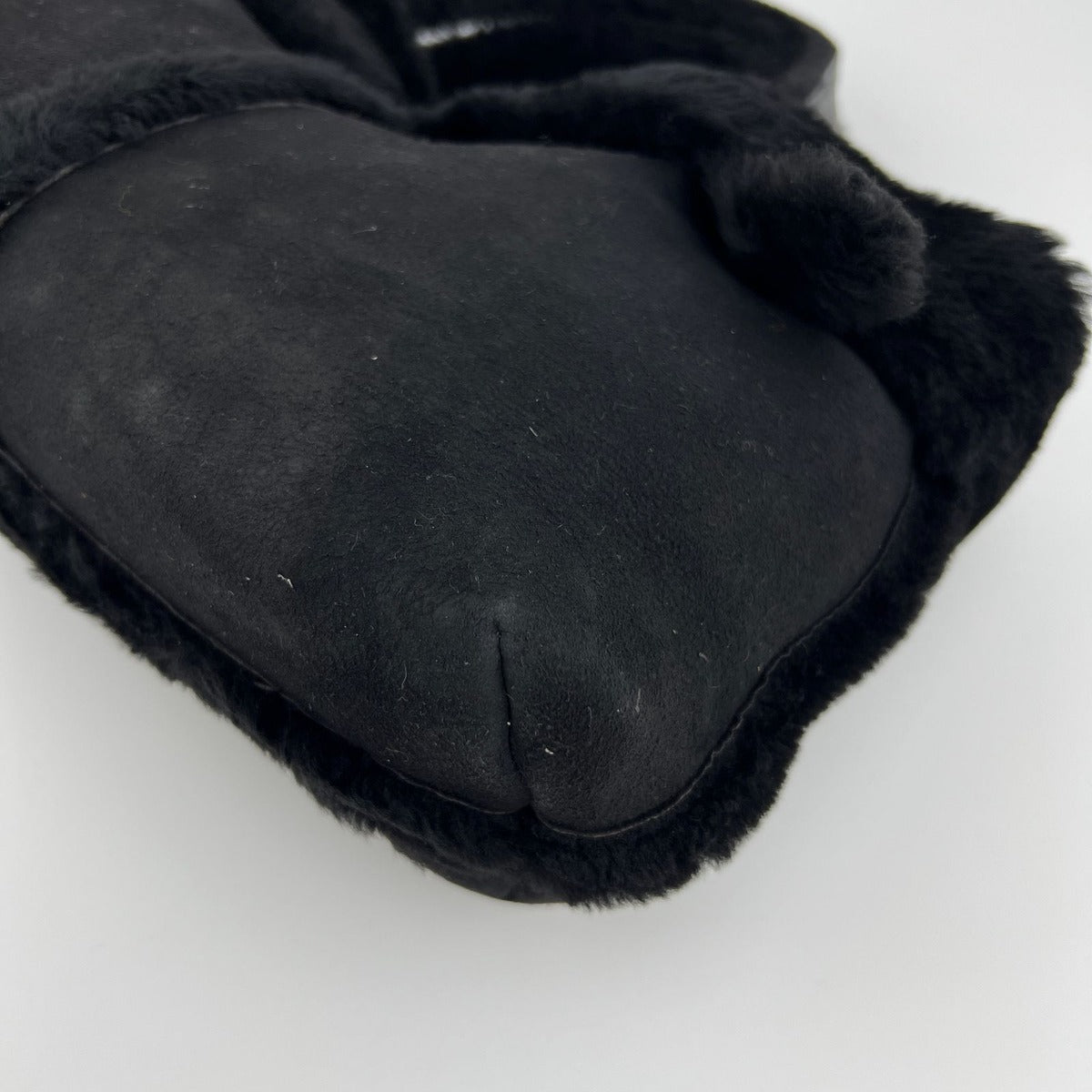 Loewe Anagram Handbag Black Mouton Suede Vintage — view 11