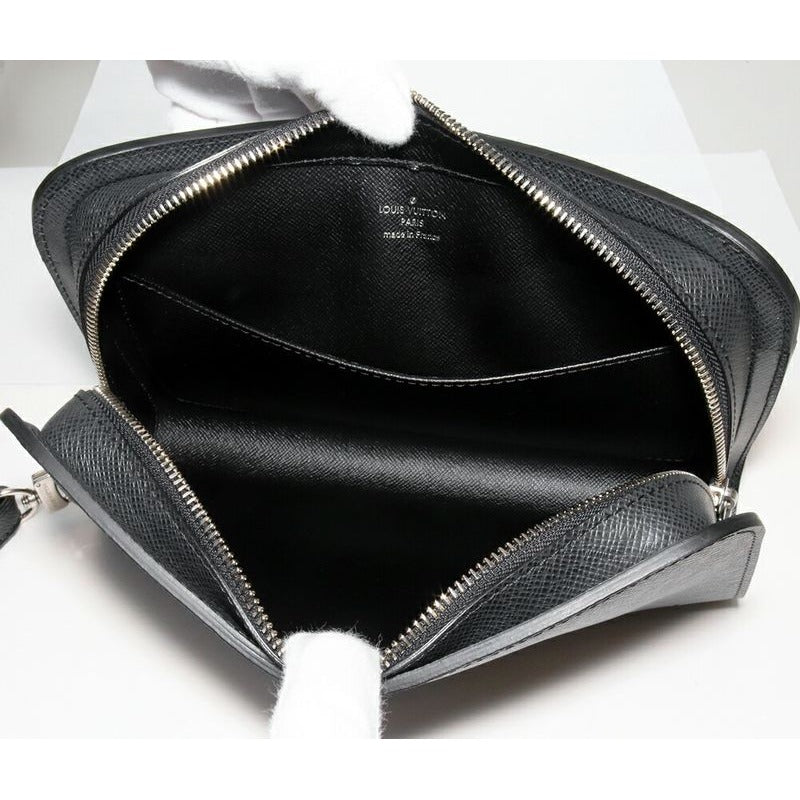 Louis Vuitton Clutch Bag Second Taiga Ardoise Baikal — view 4