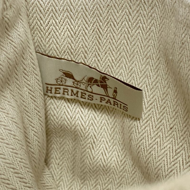 Hermes Pouch Fourbi 25 Natural X Fauve Drawstring Shape