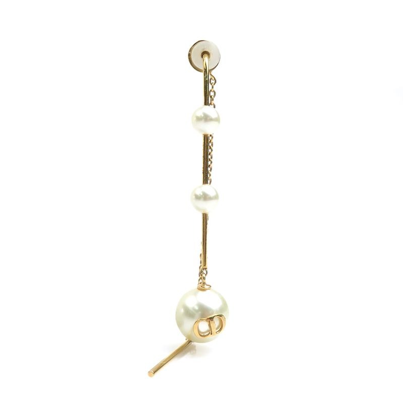 Christian Dior Size 1.2 Earrings