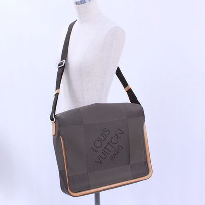 Louis Vuitton Messager Damier Geant Damier Geant Leather Brown Shoulder Bag